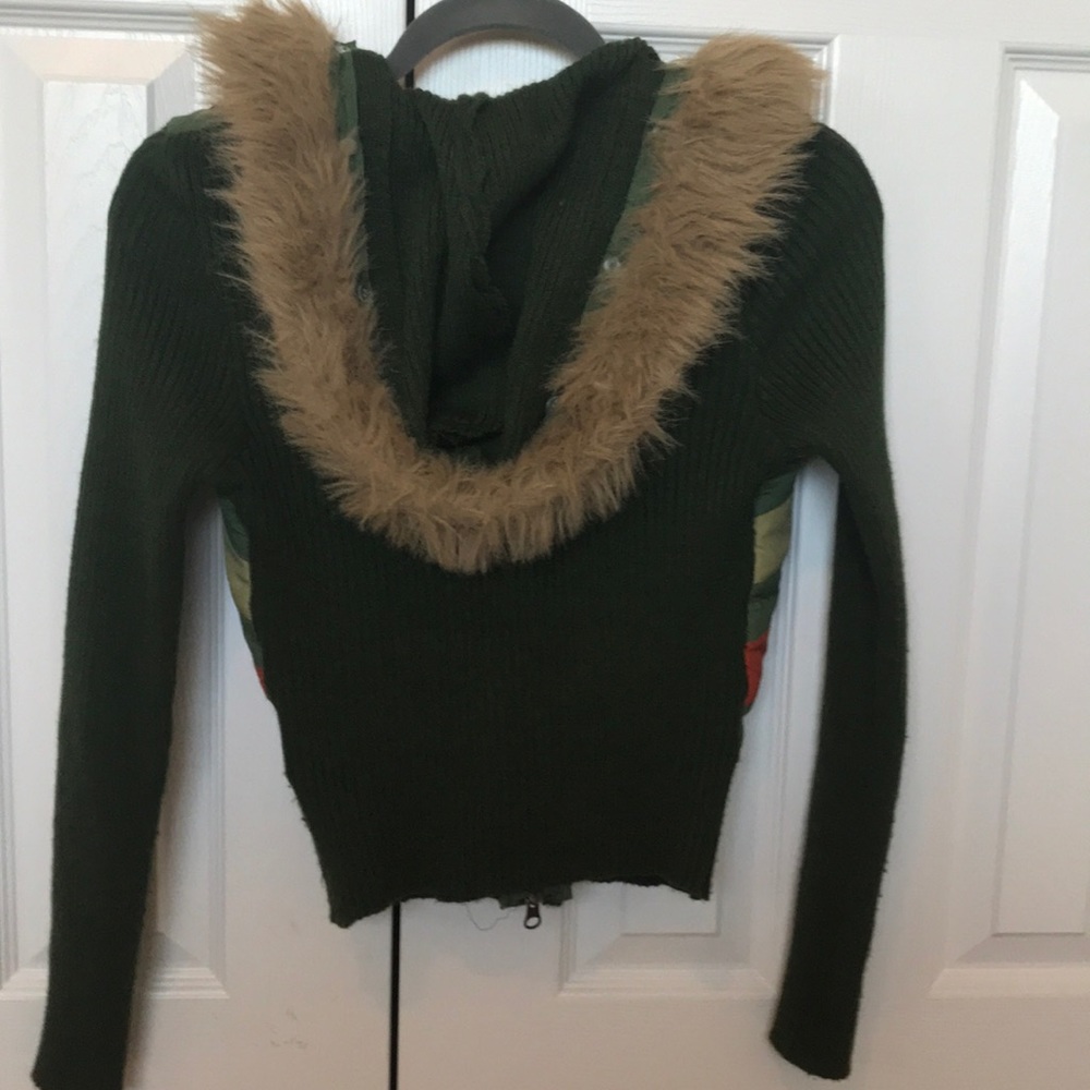 Green jacket - Picture 2 of 4